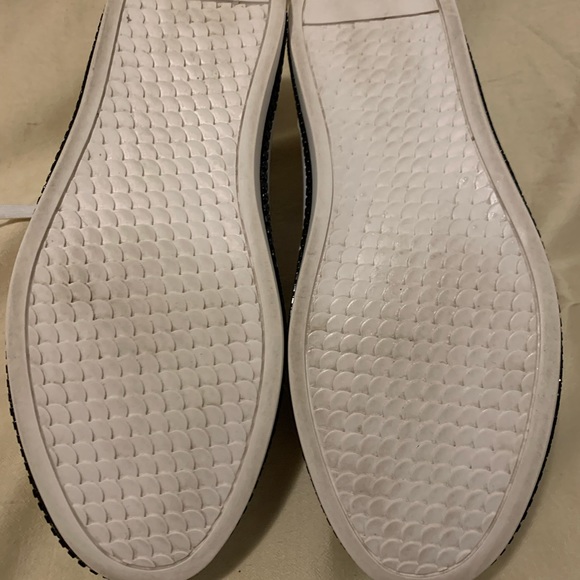 Philipp Plein white sneakers with skull and zipper decoration - Picture 10 of 13